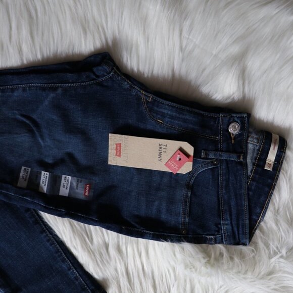 NEW Levi's Jeans Skinny Dark Wash Size 27 - Picture 4 of 8